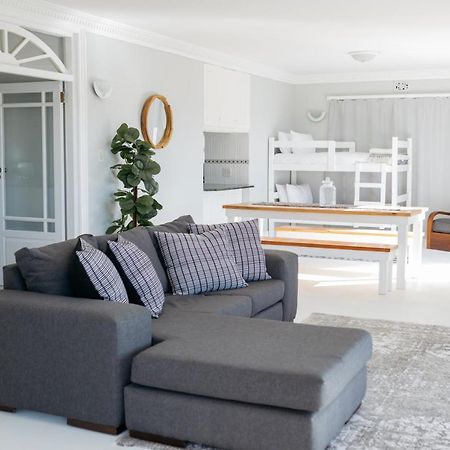Nahoon Beach Villas Self Catering Apartments East London Exterior foto