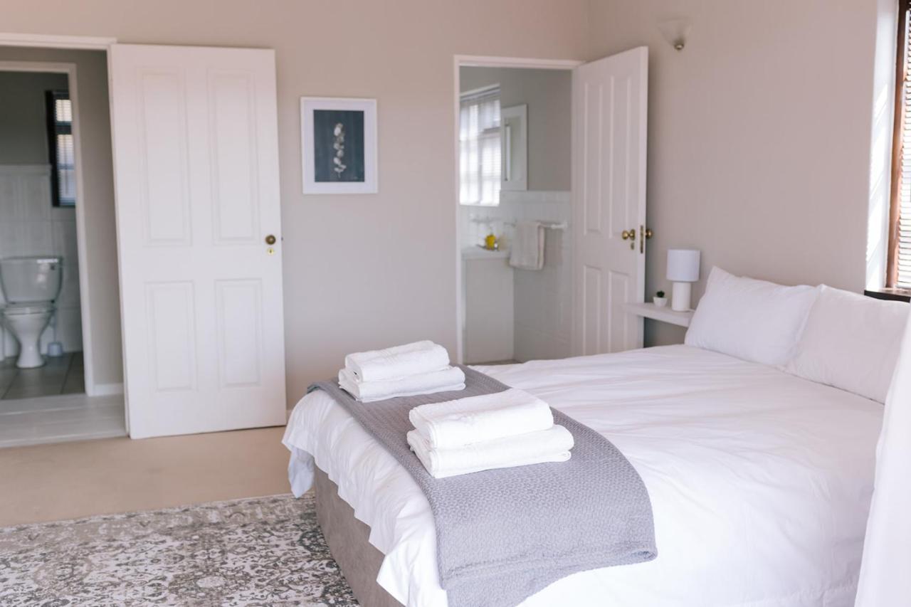 Nahoon Beach Villas Self Catering Apartments East London Exterior foto