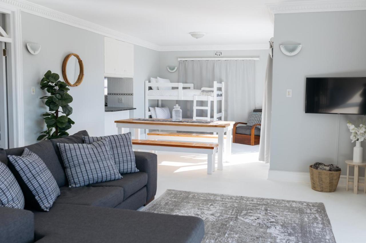 Nahoon Beach Villas Self Catering Apartments East London Exterior foto