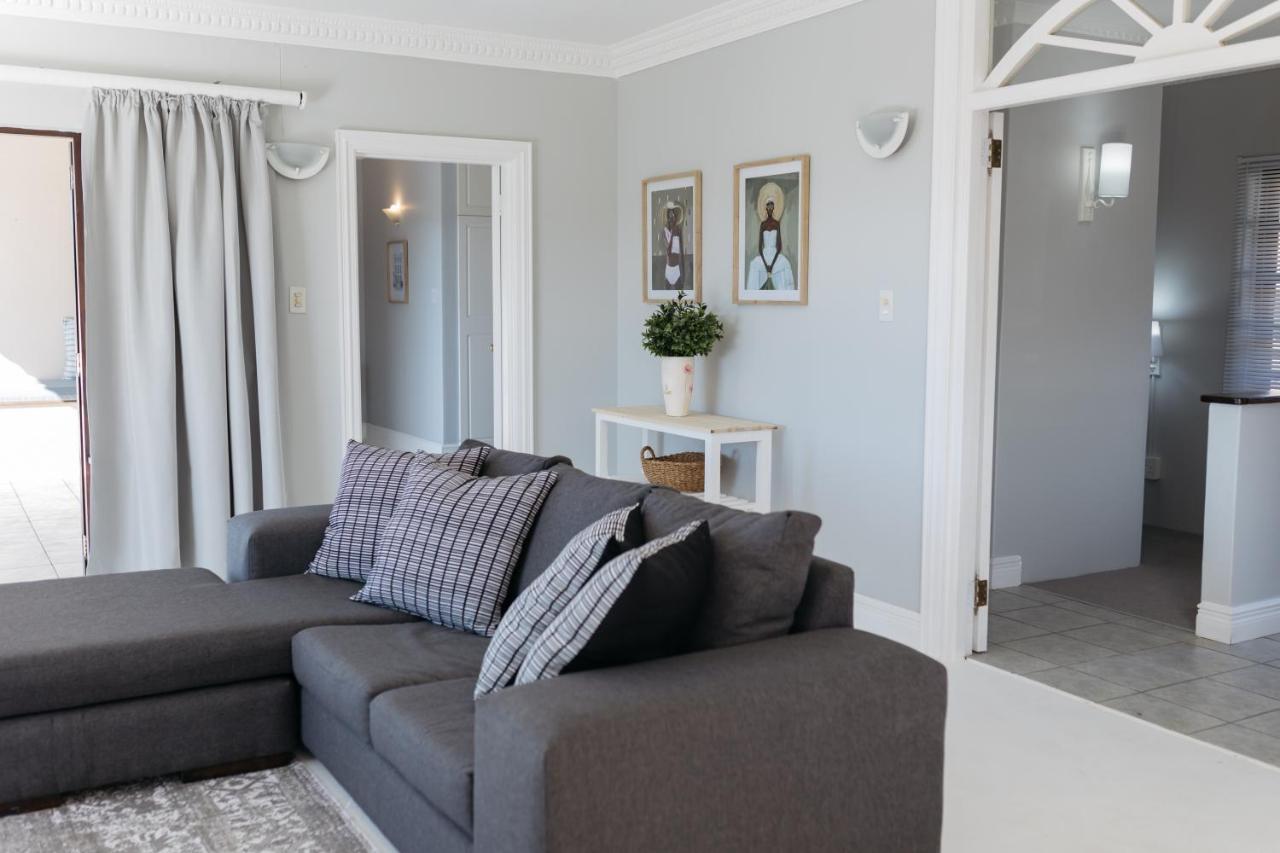 Nahoon Beach Villas Self Catering Apartments East London Exterior foto